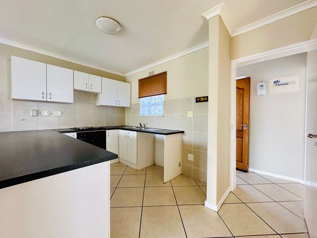 To Let 2 Bedroom Property for Rent in Vermont Western Cape
